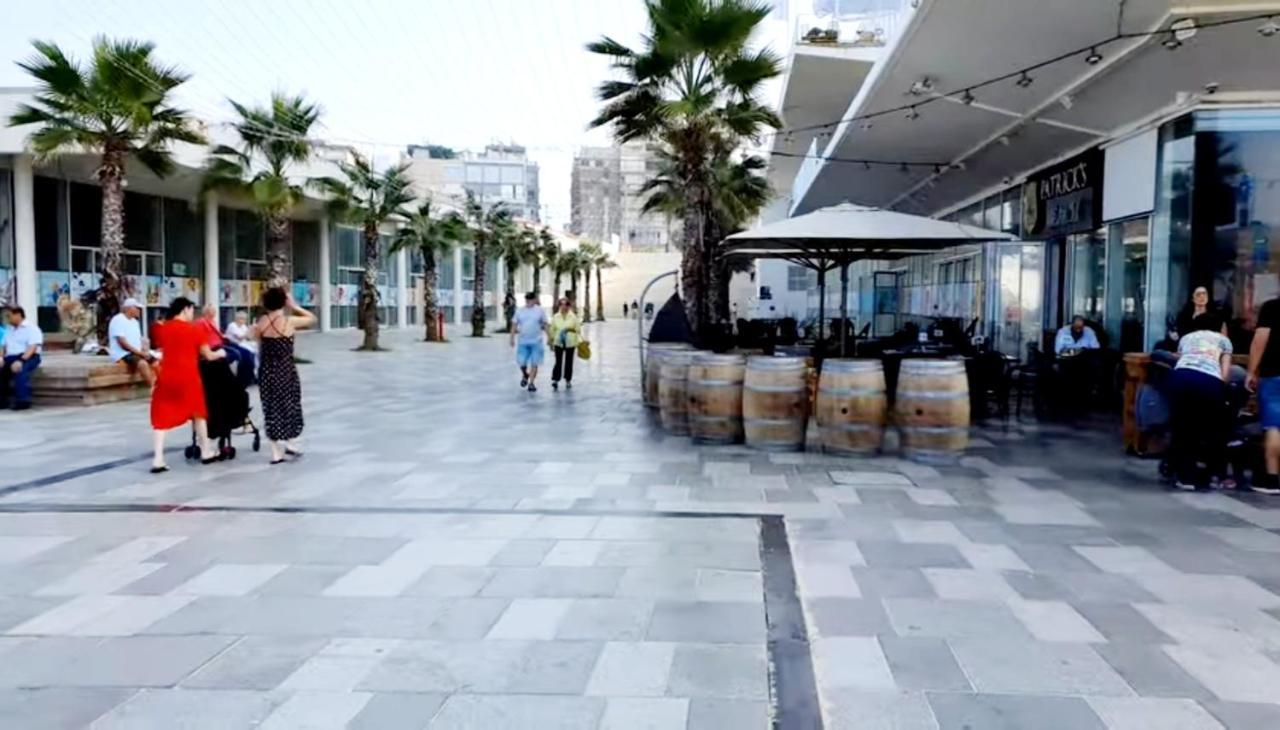 Beachfront Studio Apartment Bat Yam 412 Zewnętrze zdjęcie