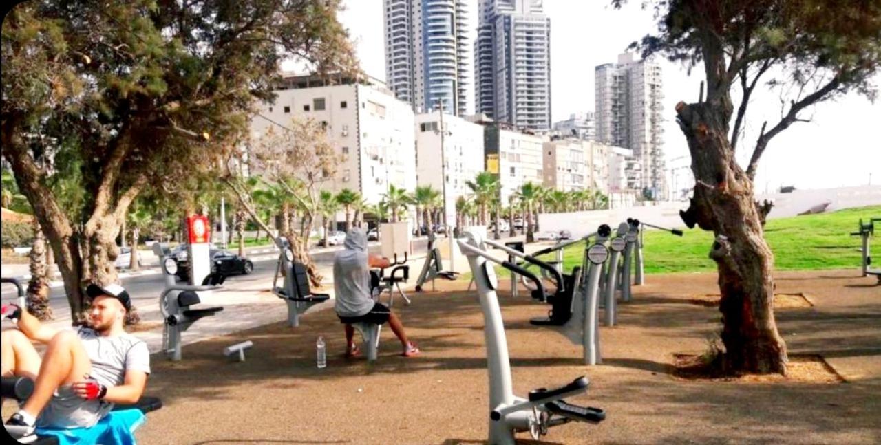Beachfront Studio Apartment Bat Yam 412 Zewnętrze zdjęcie
